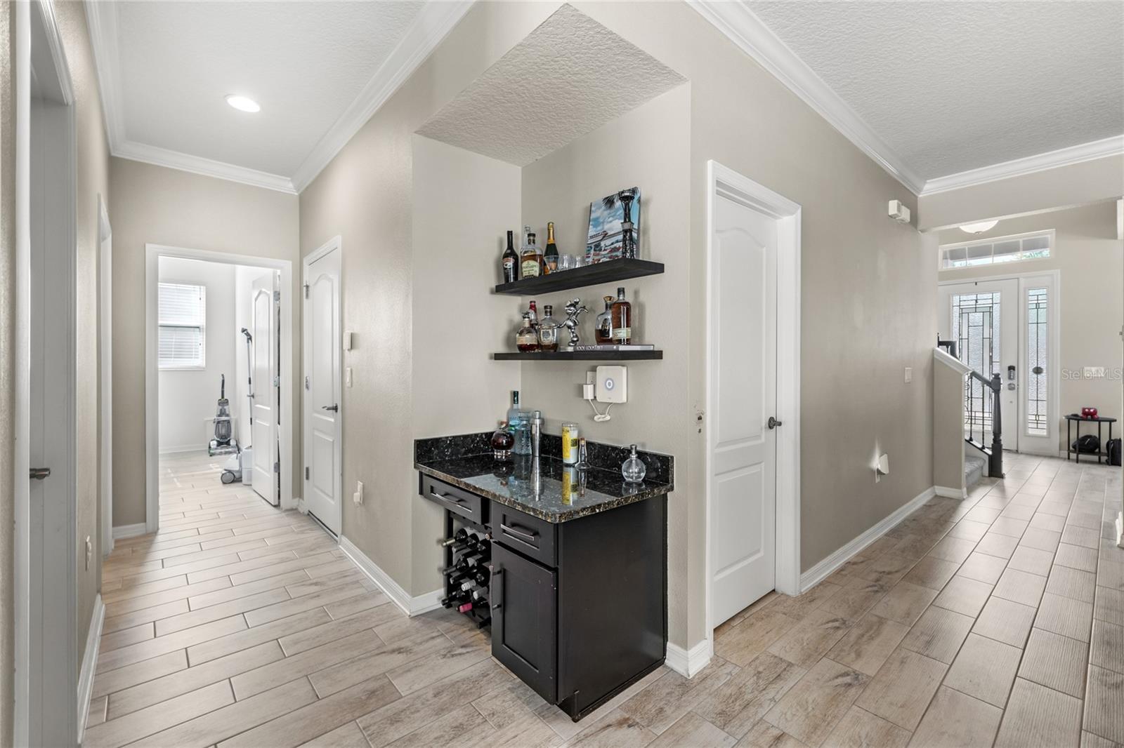 8007 NAVEL ORANGE LN