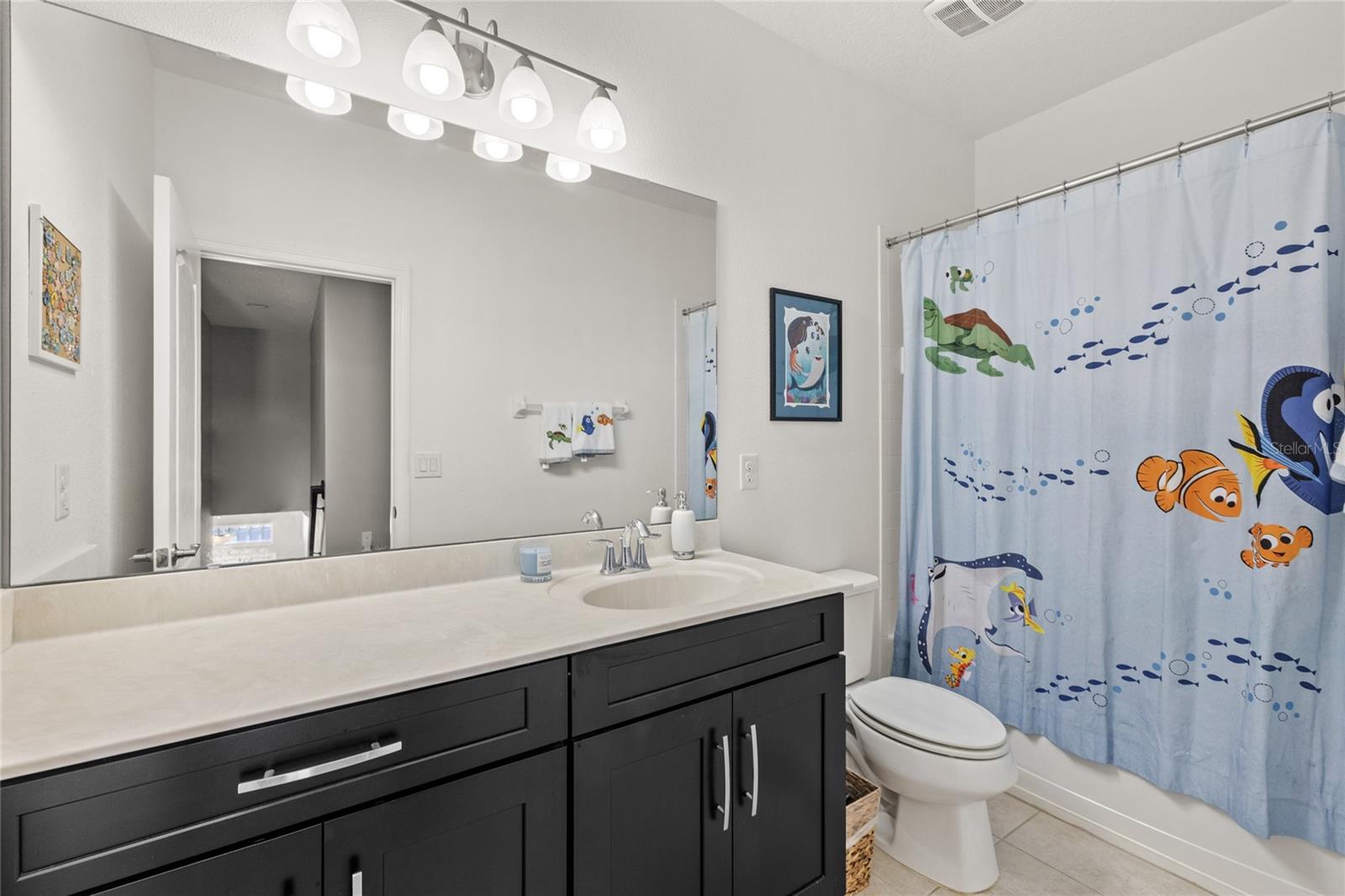 8007 NAVEL ORANGE LN