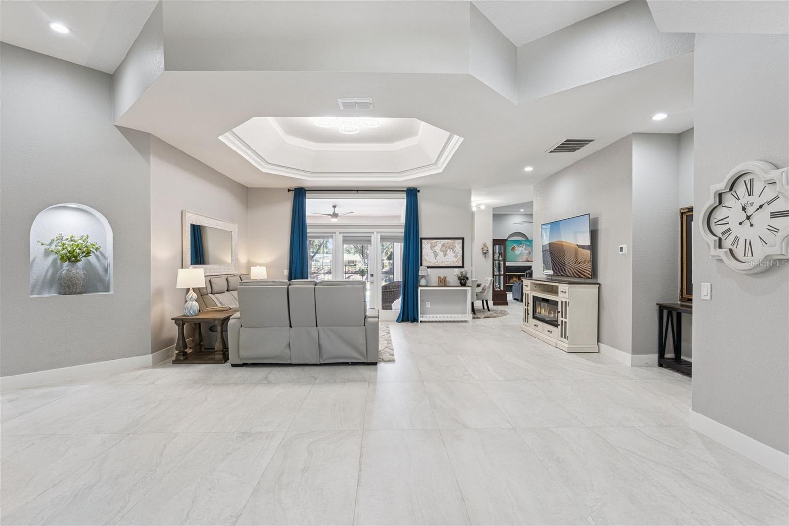 9120 SOUTH BAY DR