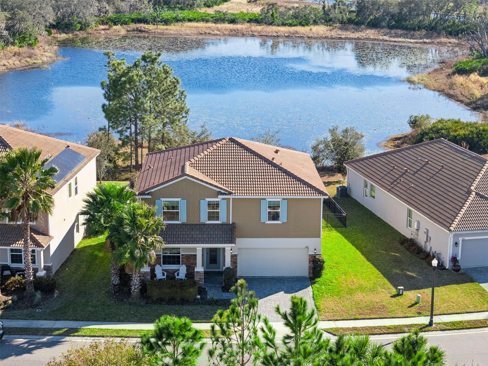 1640 OAK BLOSSOM DR