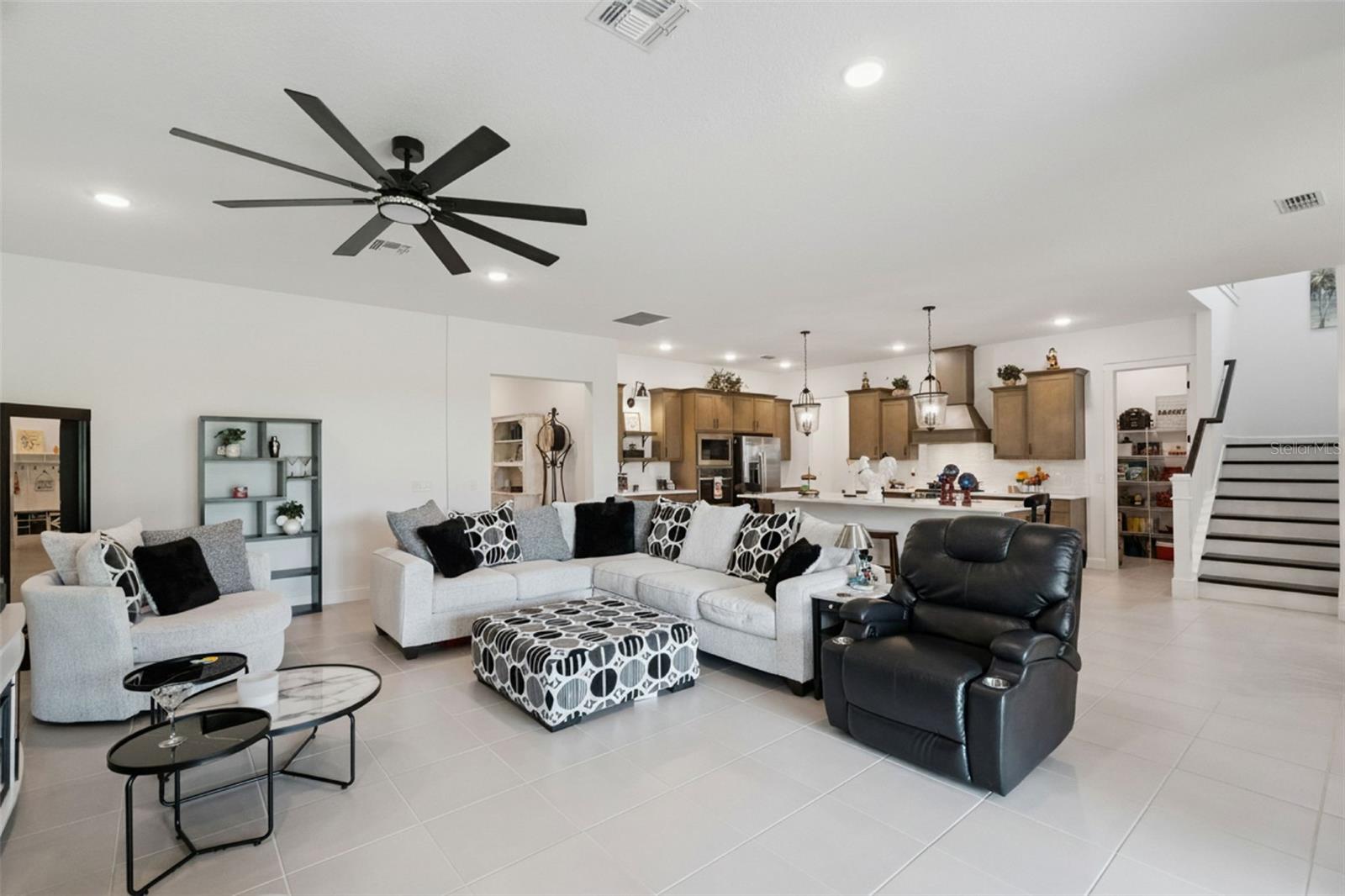 15652 GENTLE RAIN DR