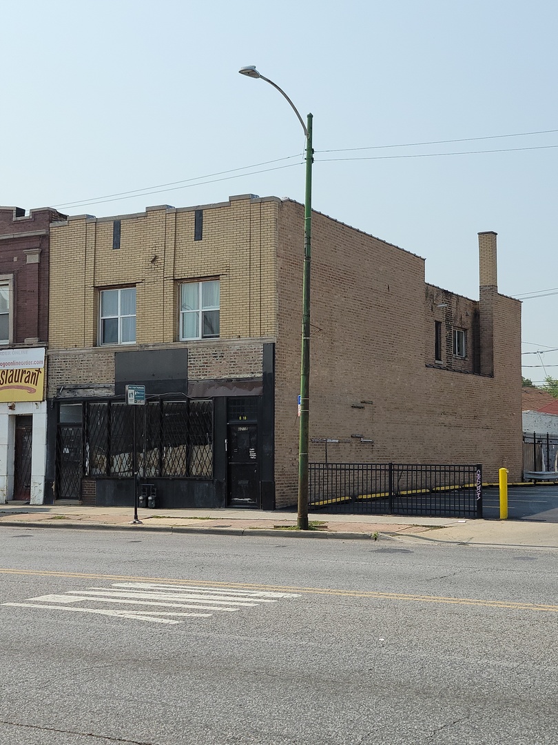 6218 S Western Avenue