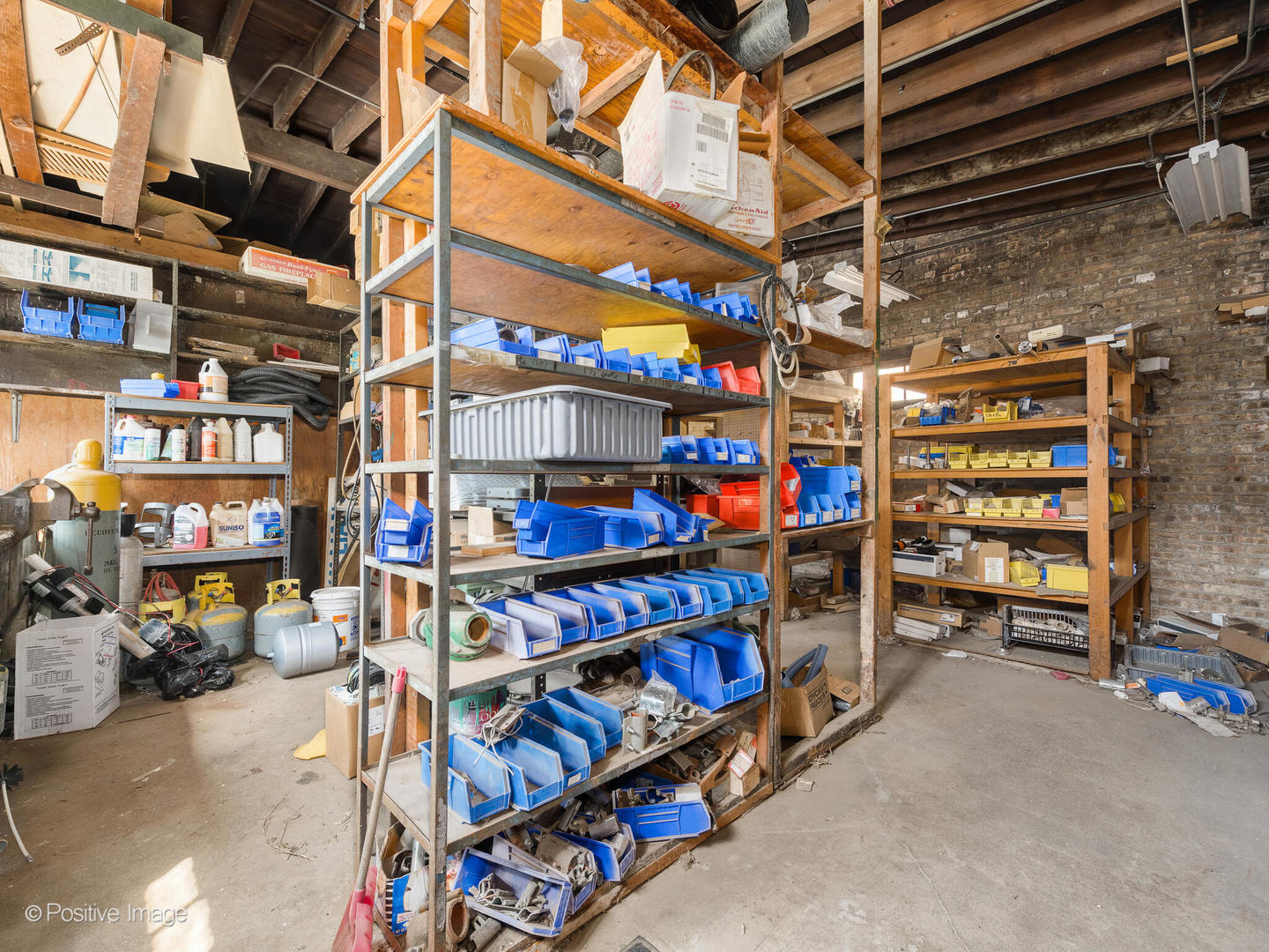 933 Green Bay Road