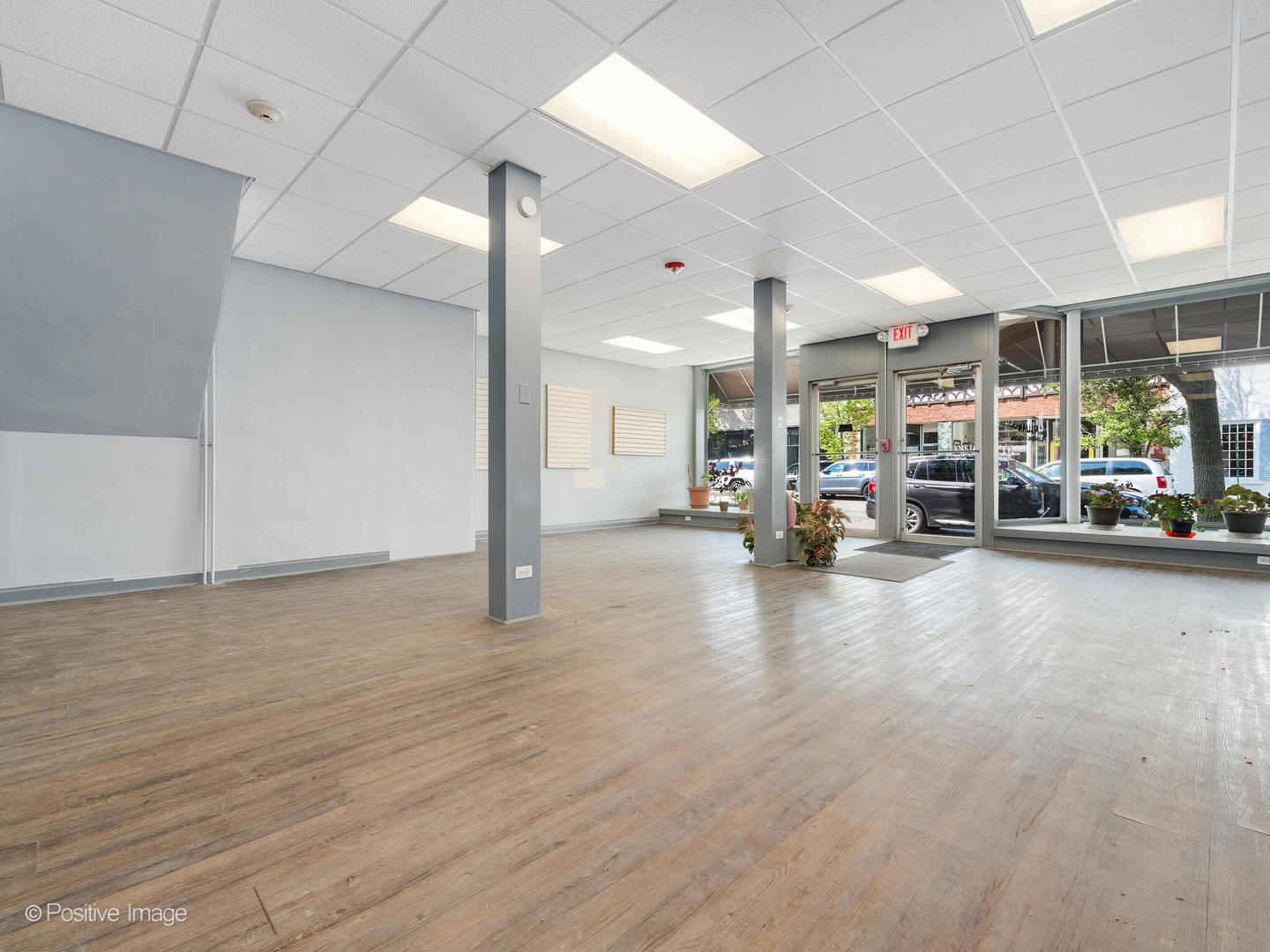 933 Green Bay Road