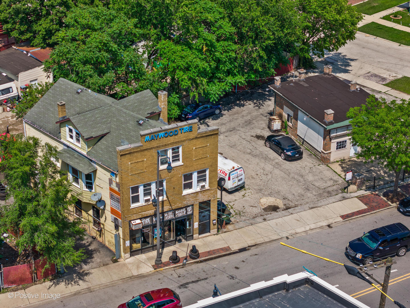 409 Lake Street