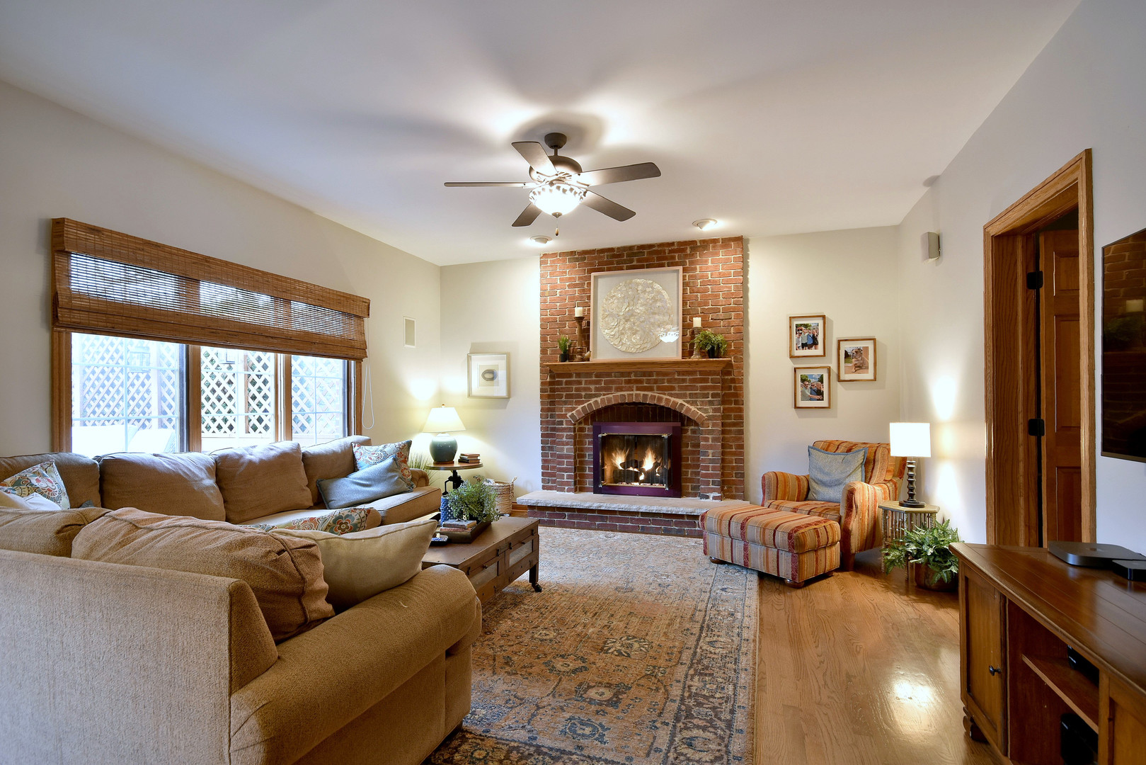 400 S Poplar Avenue