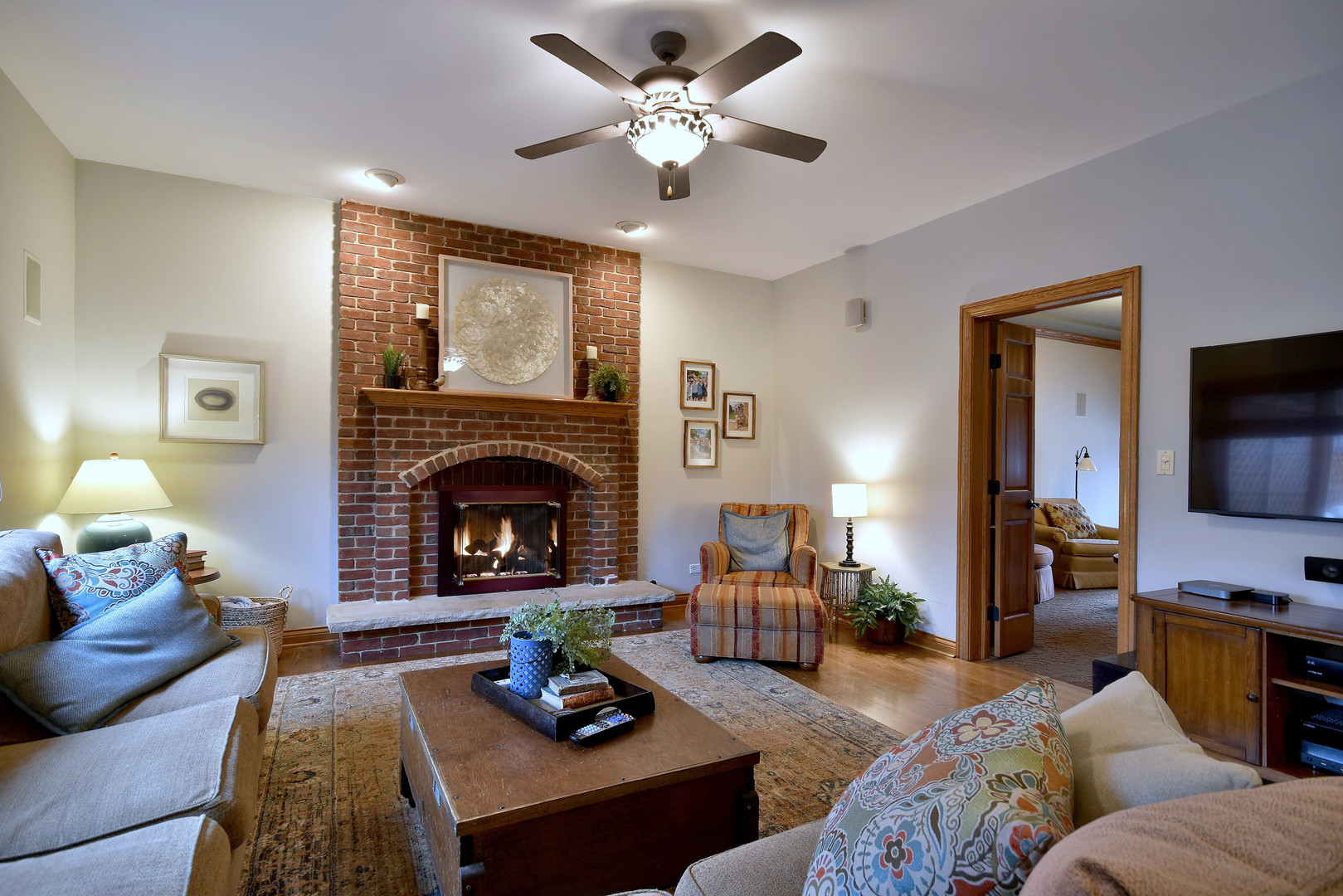 400 S Poplar Avenue