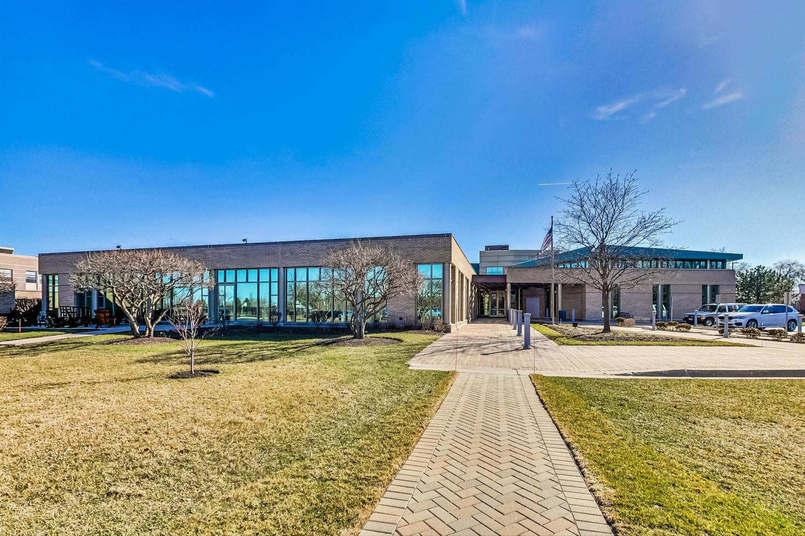 3300 dundee Road