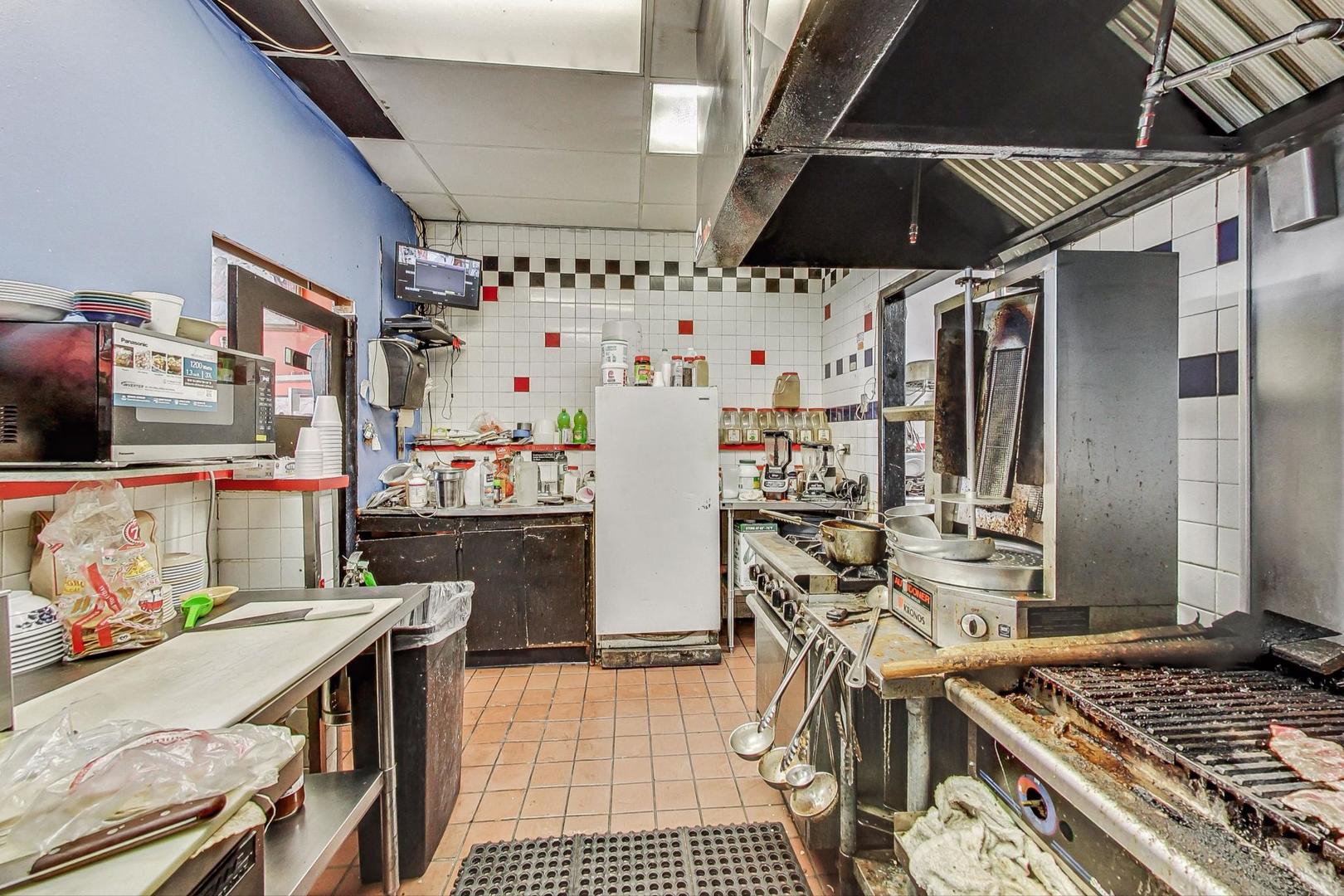 3034-36 N Pulaski Road