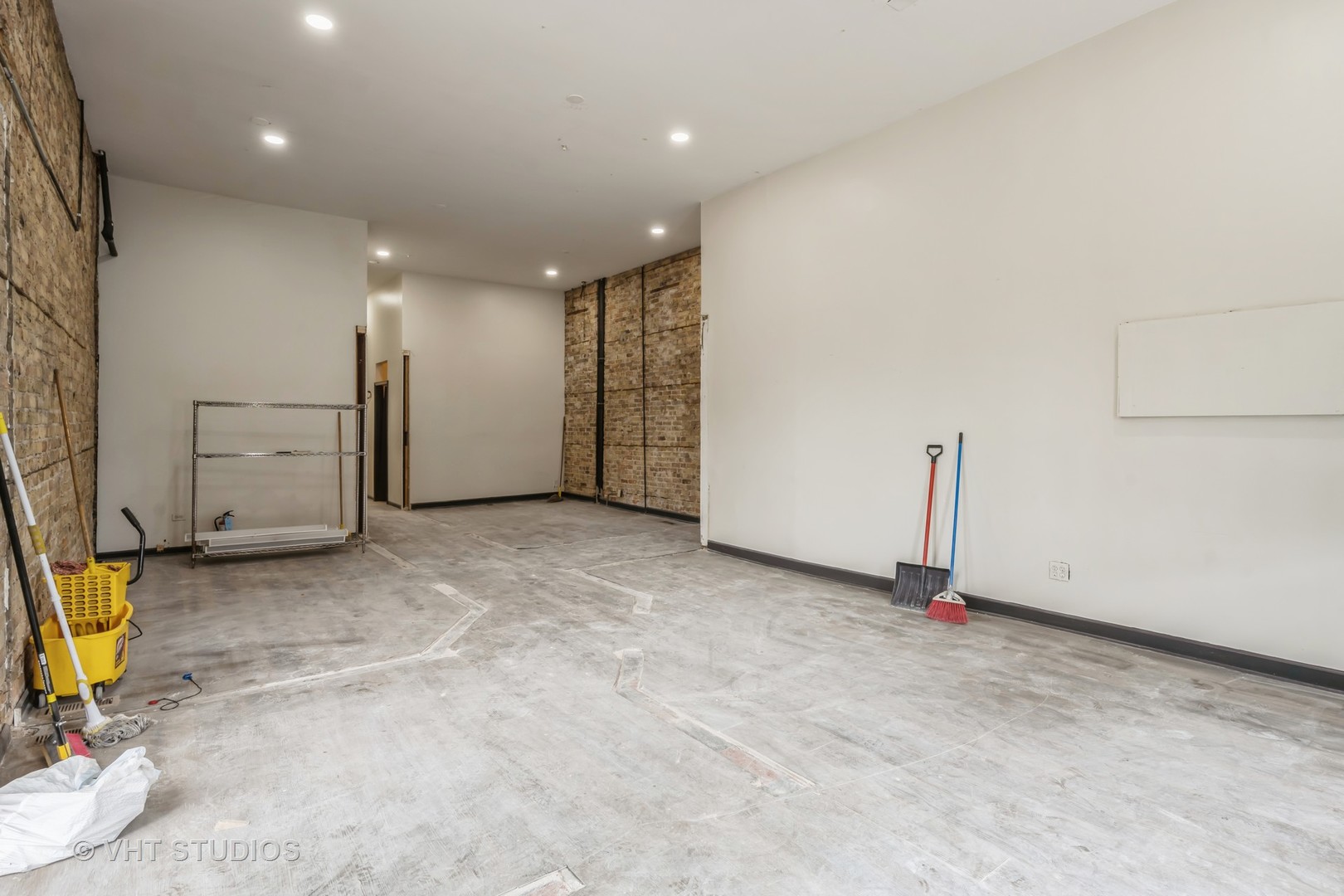 3501 W Armitage Avenue Unit: 1