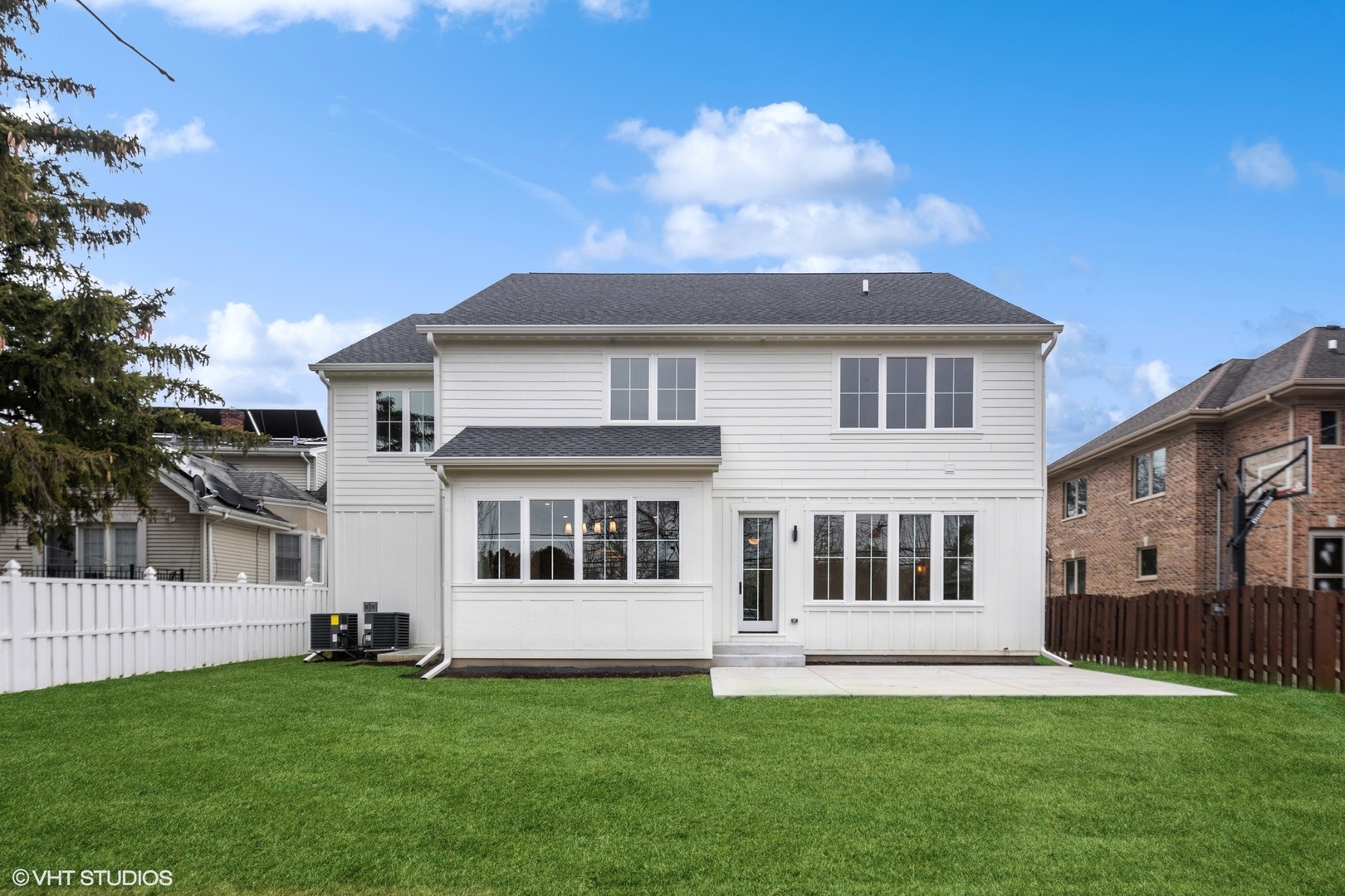 165 E Cayuga Avenue