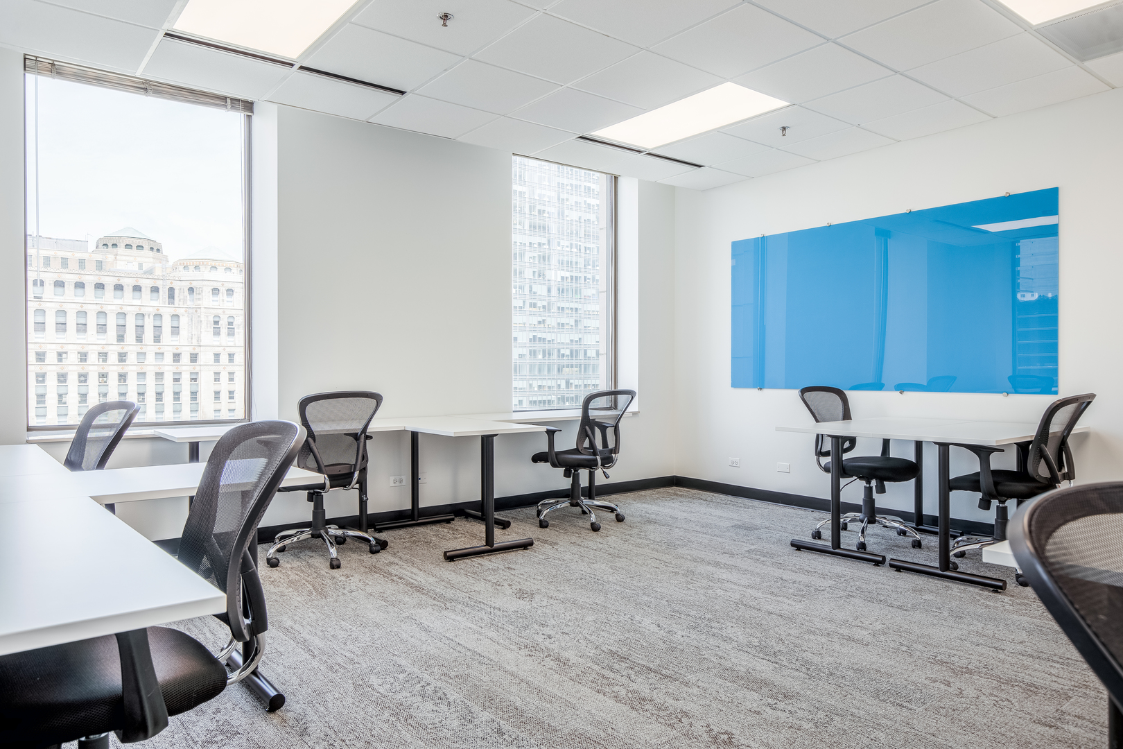 211 W Wacker Drive Unit: 1200A