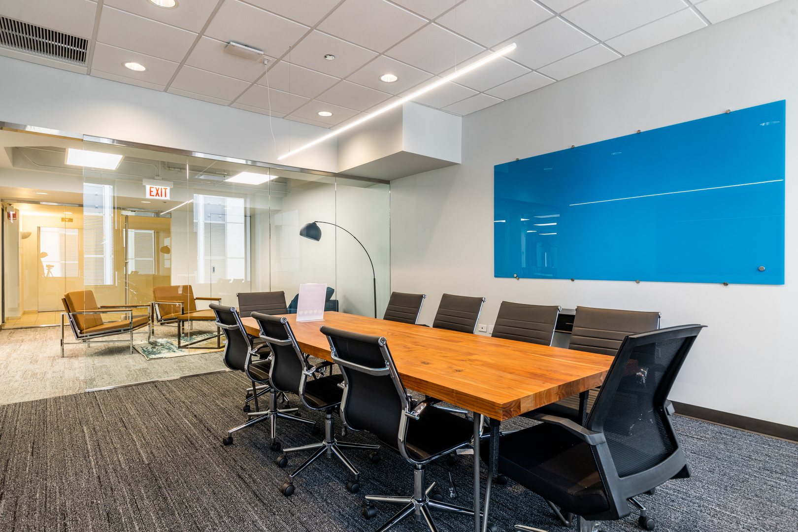 211 W Wacker Drive Unit: 1200A