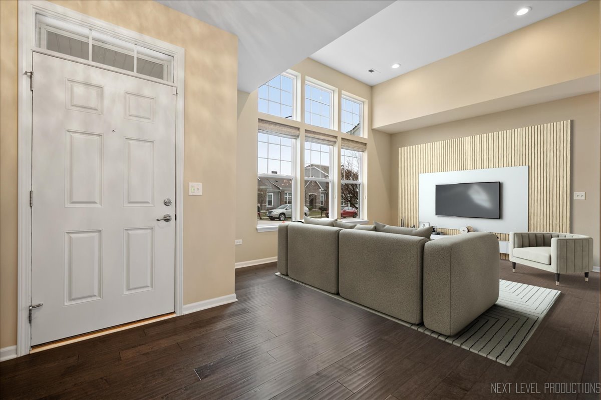 2665 Avondale Circle