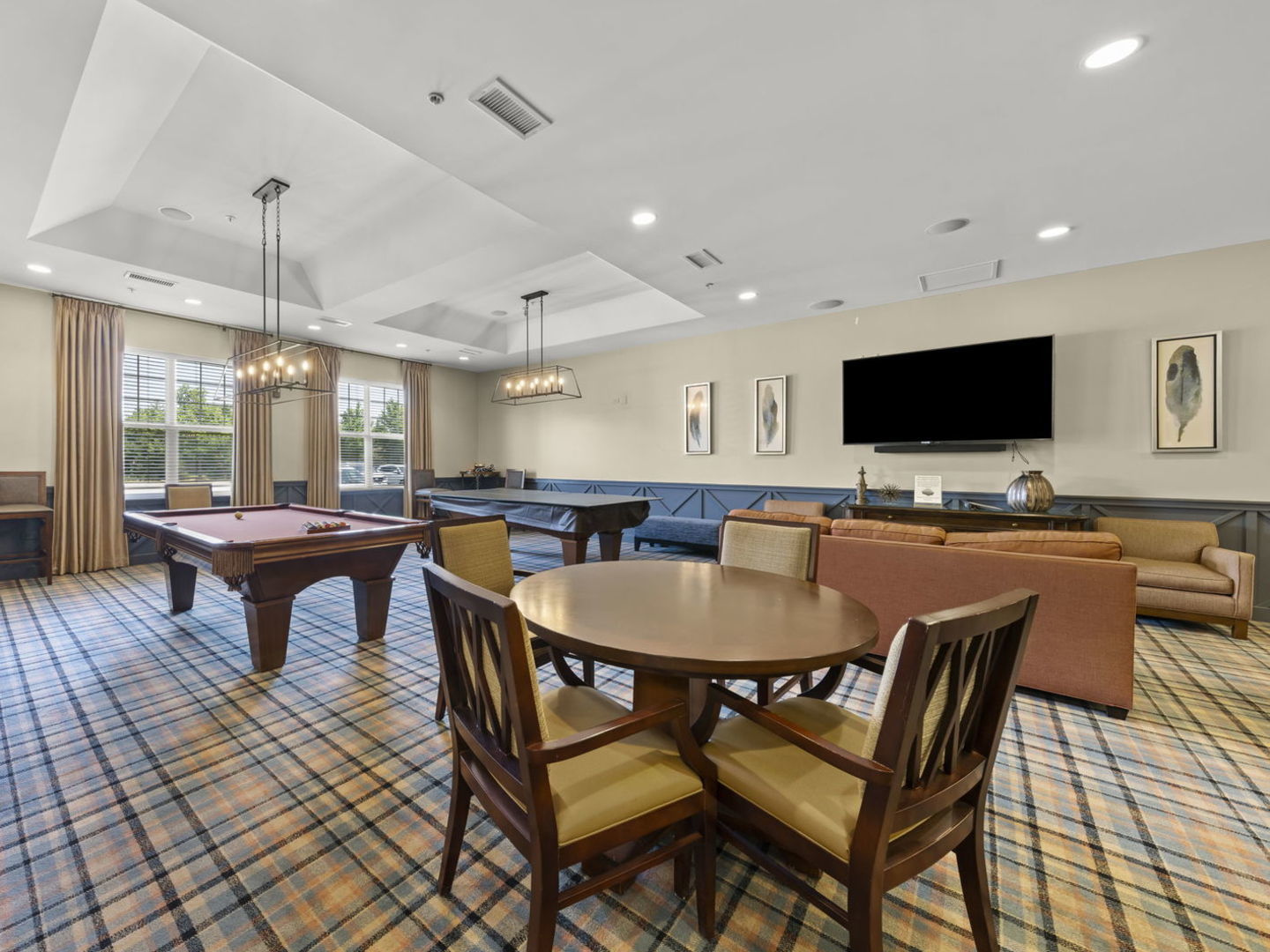 2665 Avondale Circle