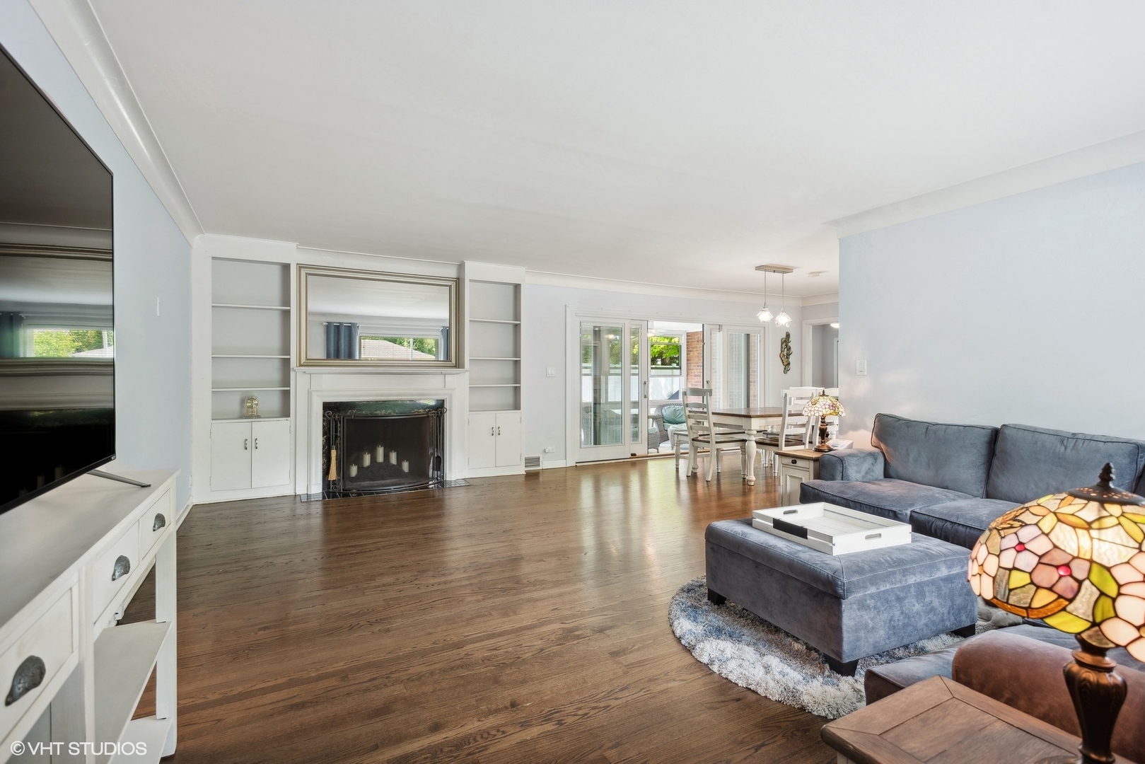 451 E SOUTH Street