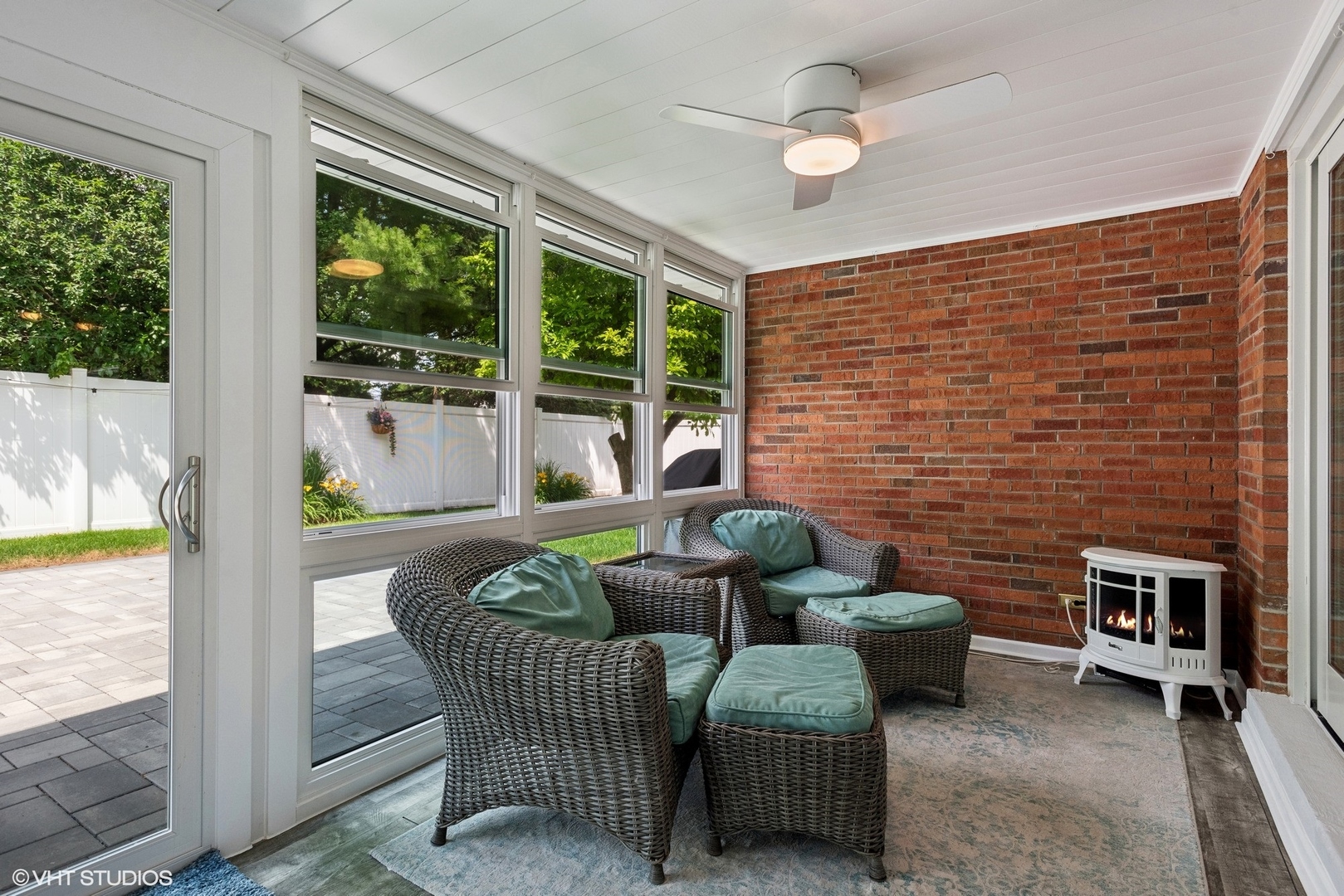 451 E SOUTH Street
