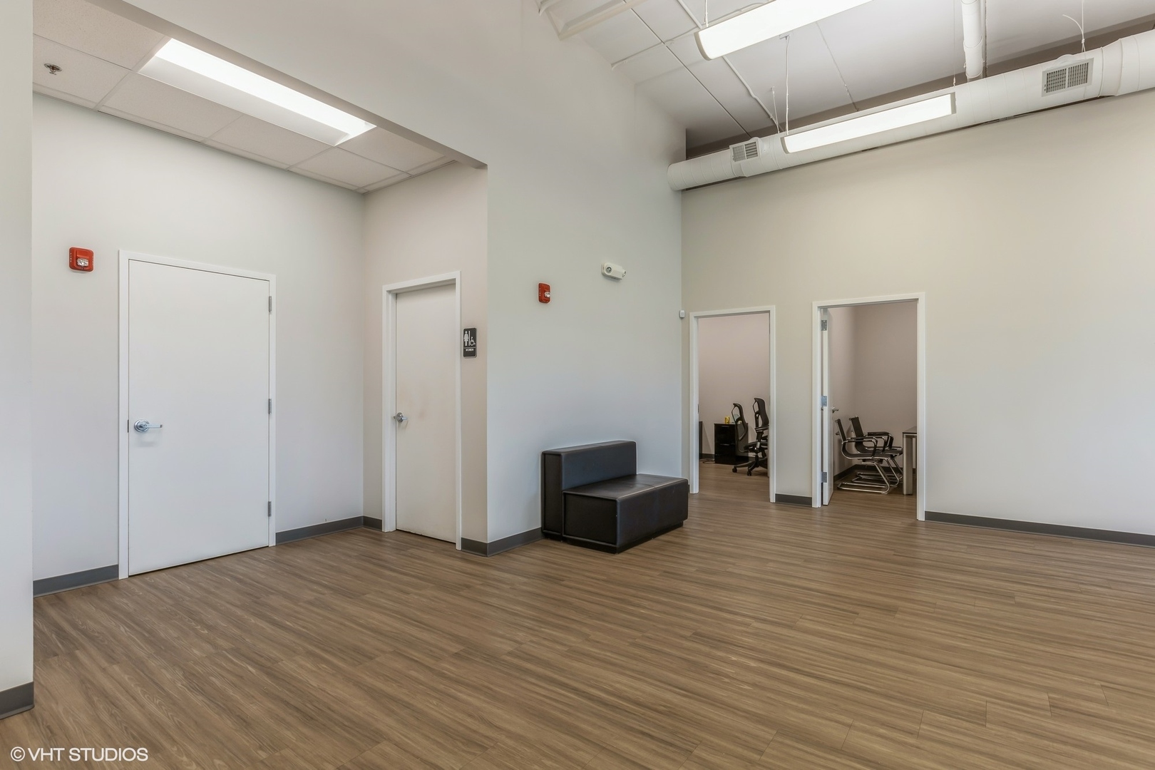 160 S River Street Unit: 112
