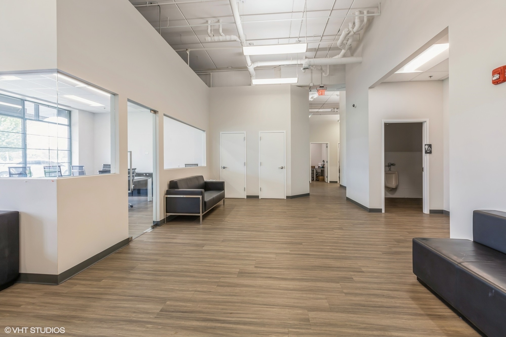 160 S River Street Unit: 112