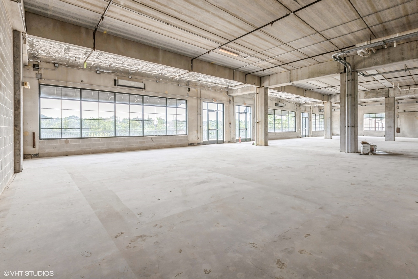 160 S River Street Unit: 112