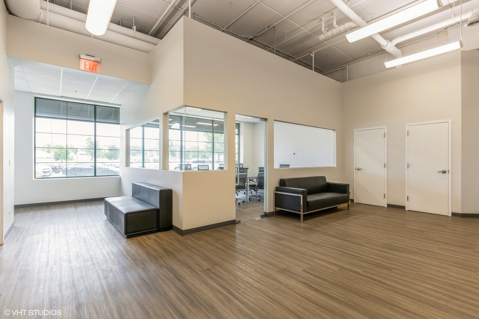 160 S River Street Unit: 112