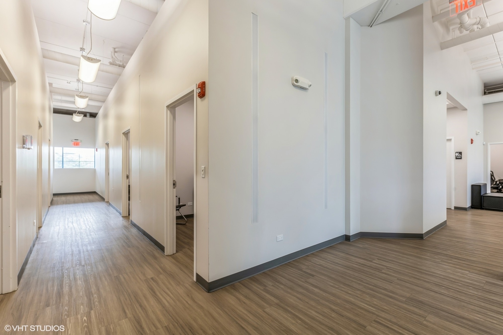 160 S River Street Unit: 112