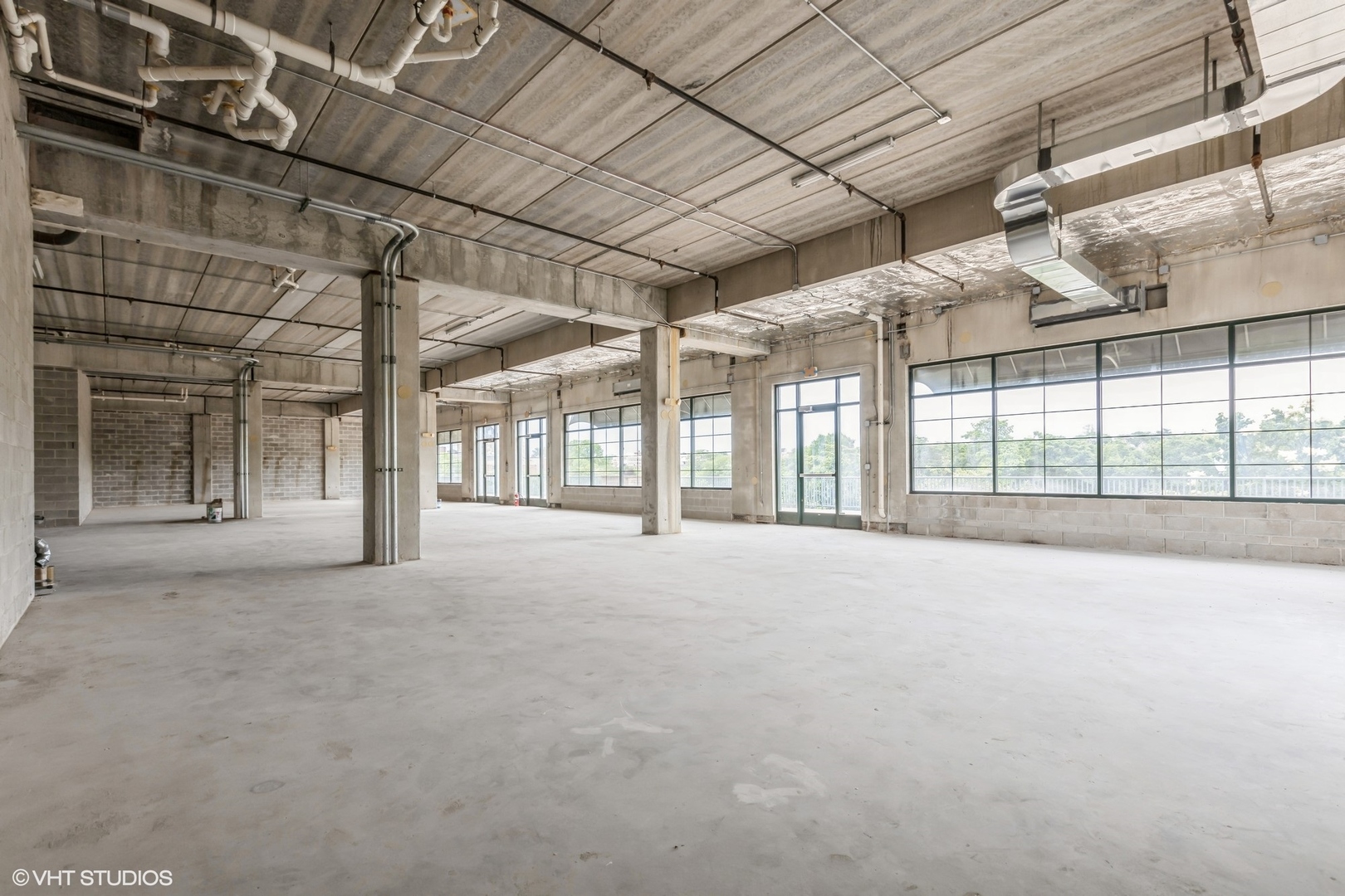 160 S River Street Unit: 112