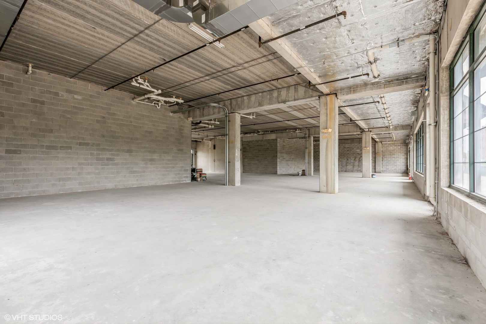 160 S River Street Unit: 112