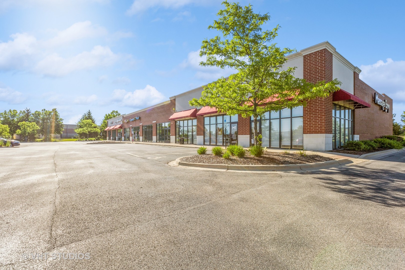 1852 Towne Centre Drive