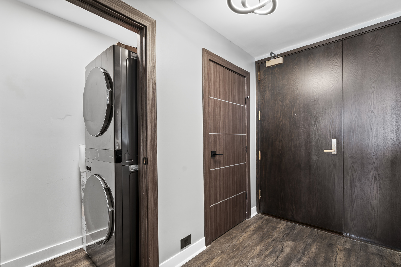 360 E Randolph Street Unit: 707