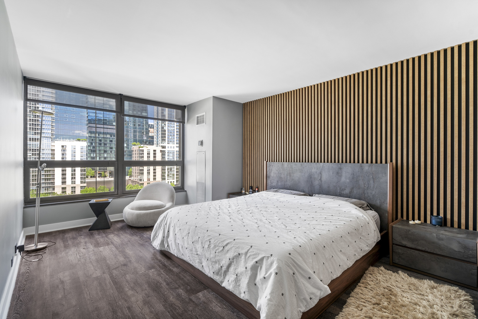 360 E Randolph Street Unit: 707