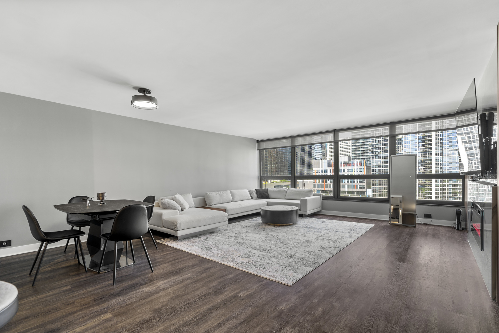 360 E Randolph Street Unit: 707