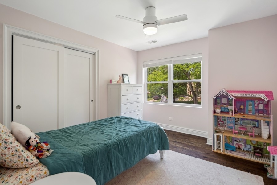 837 Community Drive
