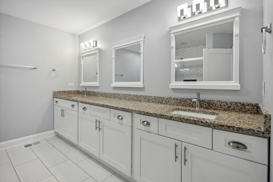 837 Community Drive