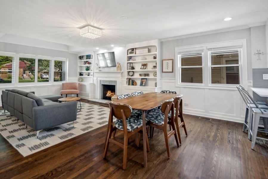 837 Community Drive