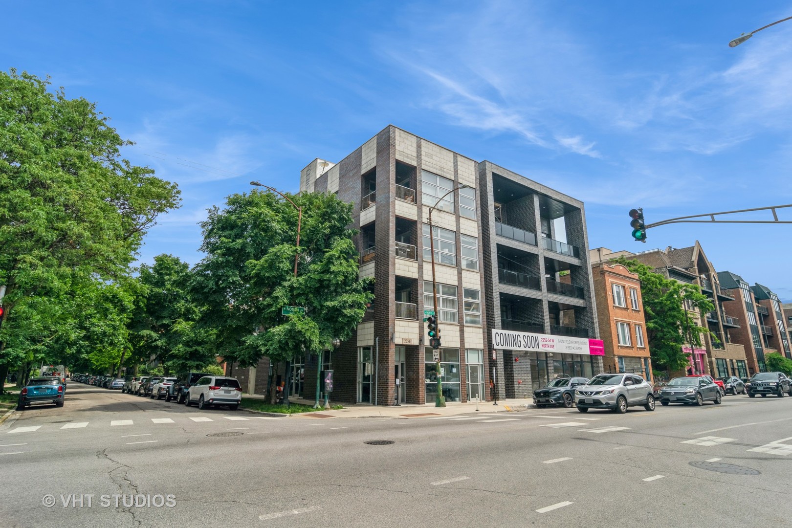 2256 W North Avenue Unit: 1