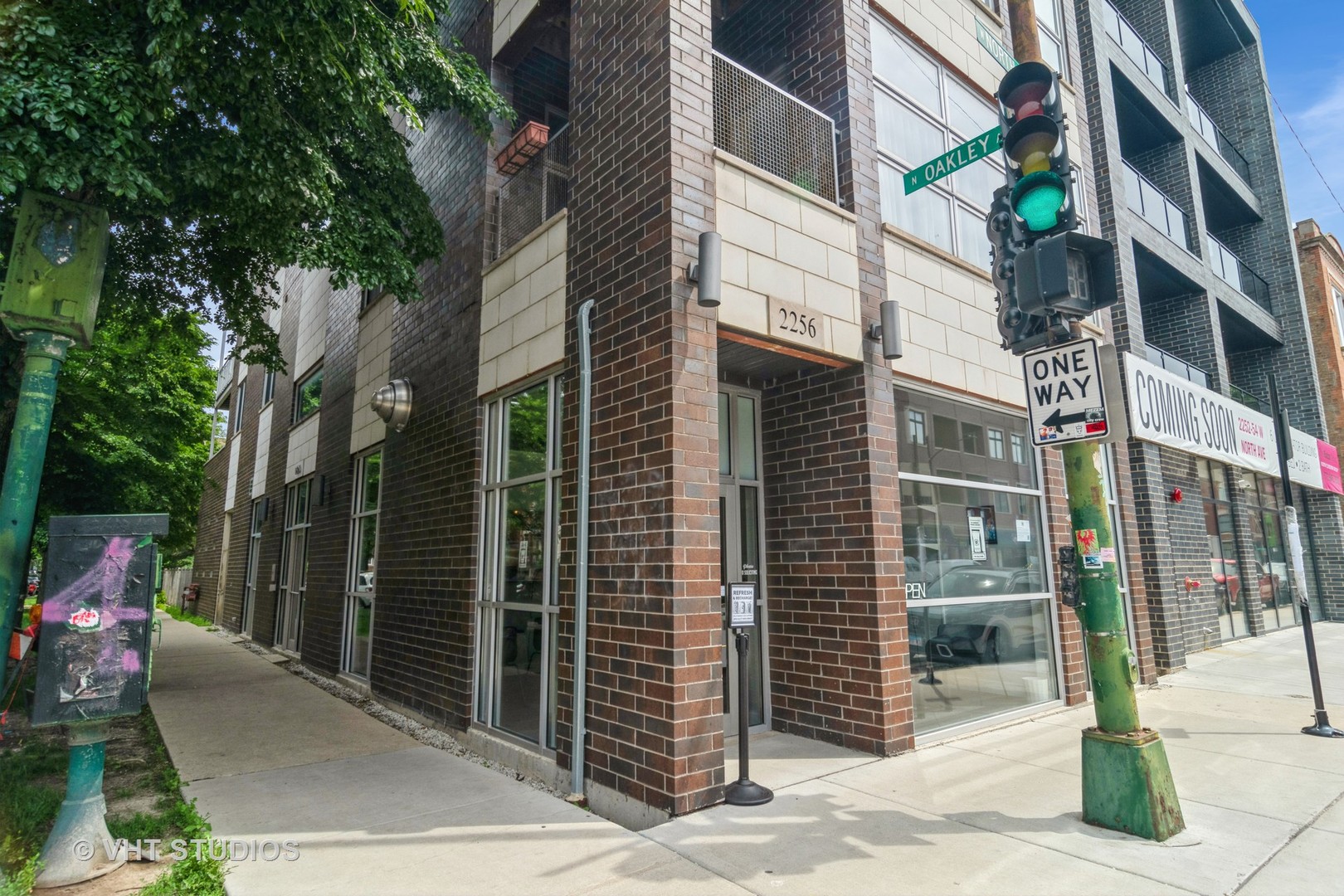 2256 W North Avenue Unit: 1