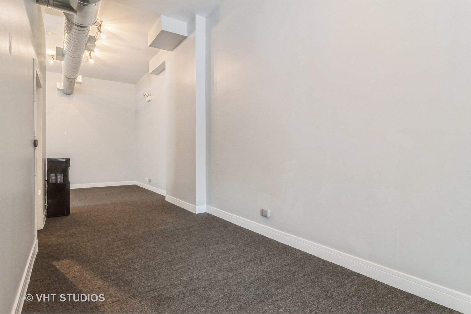 2256 W North Avenue Unit: 1