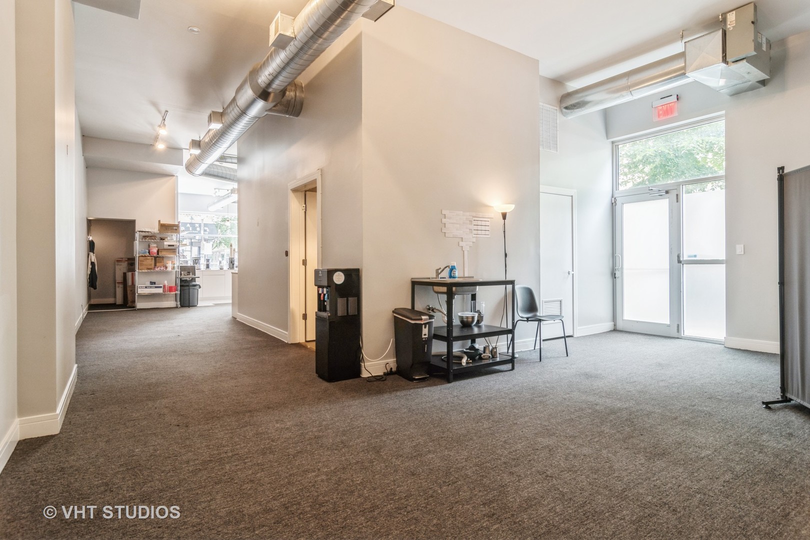 2256 W North Avenue Unit: 1