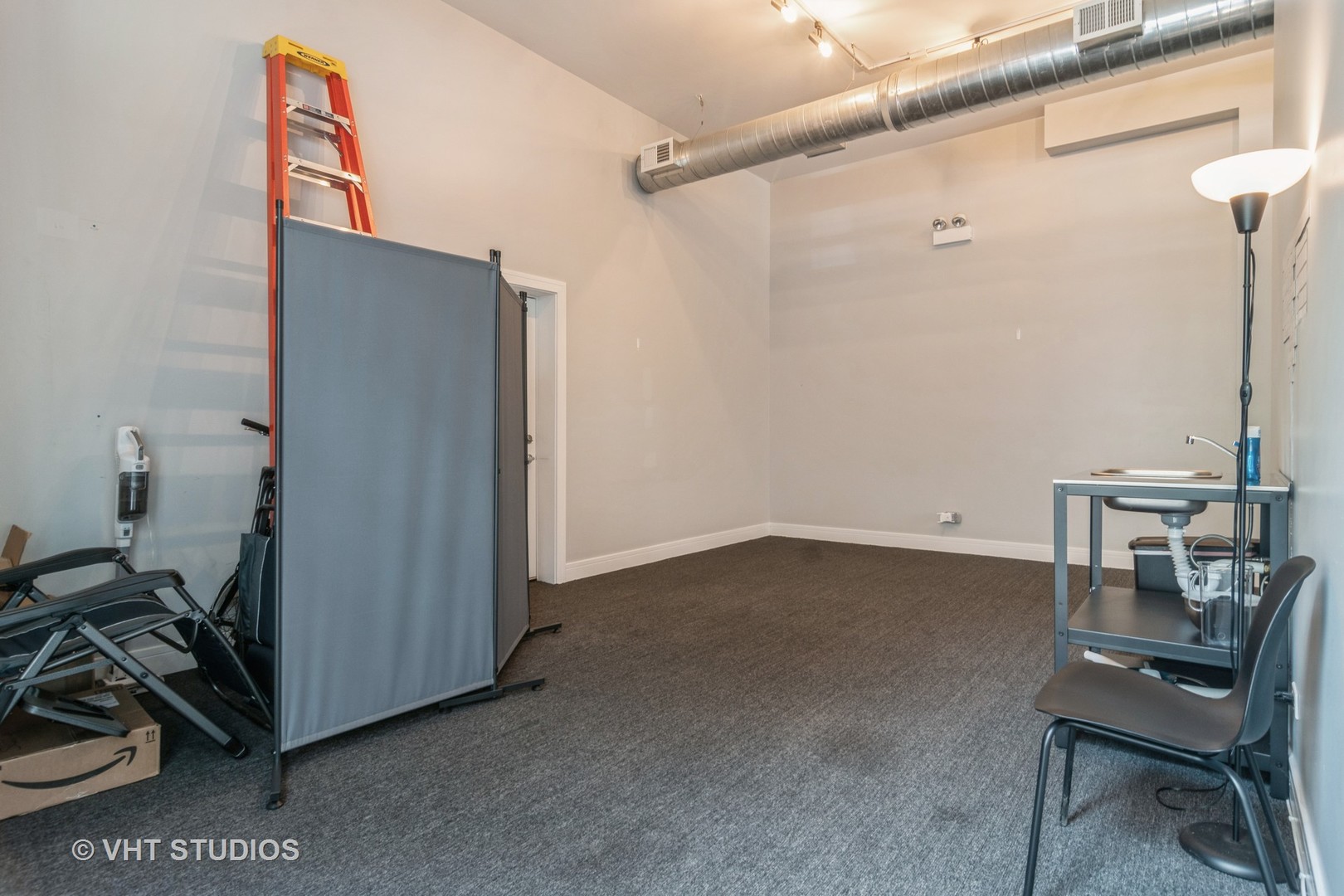 2256 W North Avenue Unit: 1