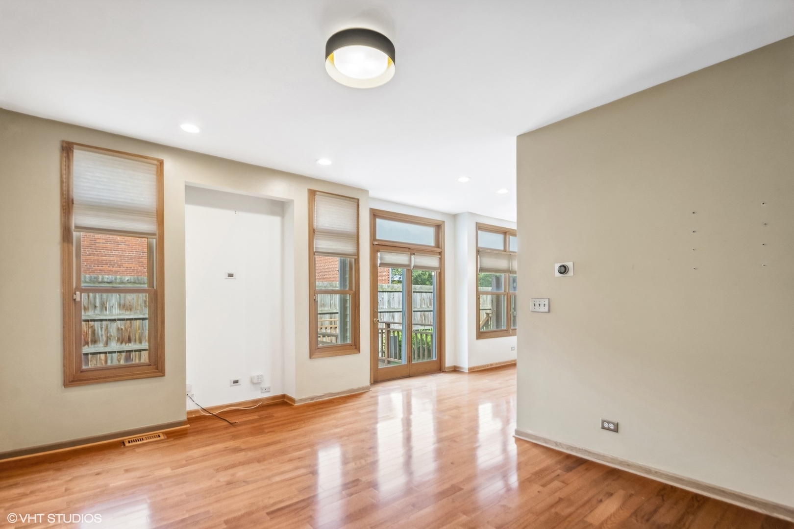 166 E LAKE Street Unit: C