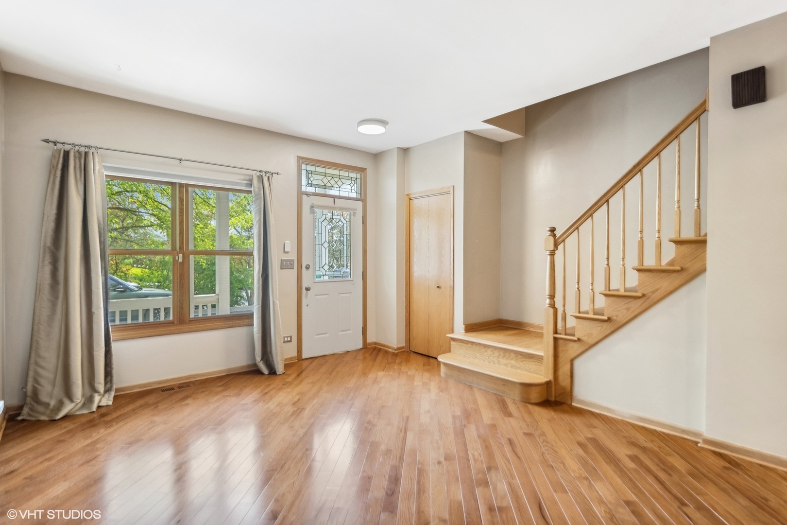 166 E LAKE Street Unit: C