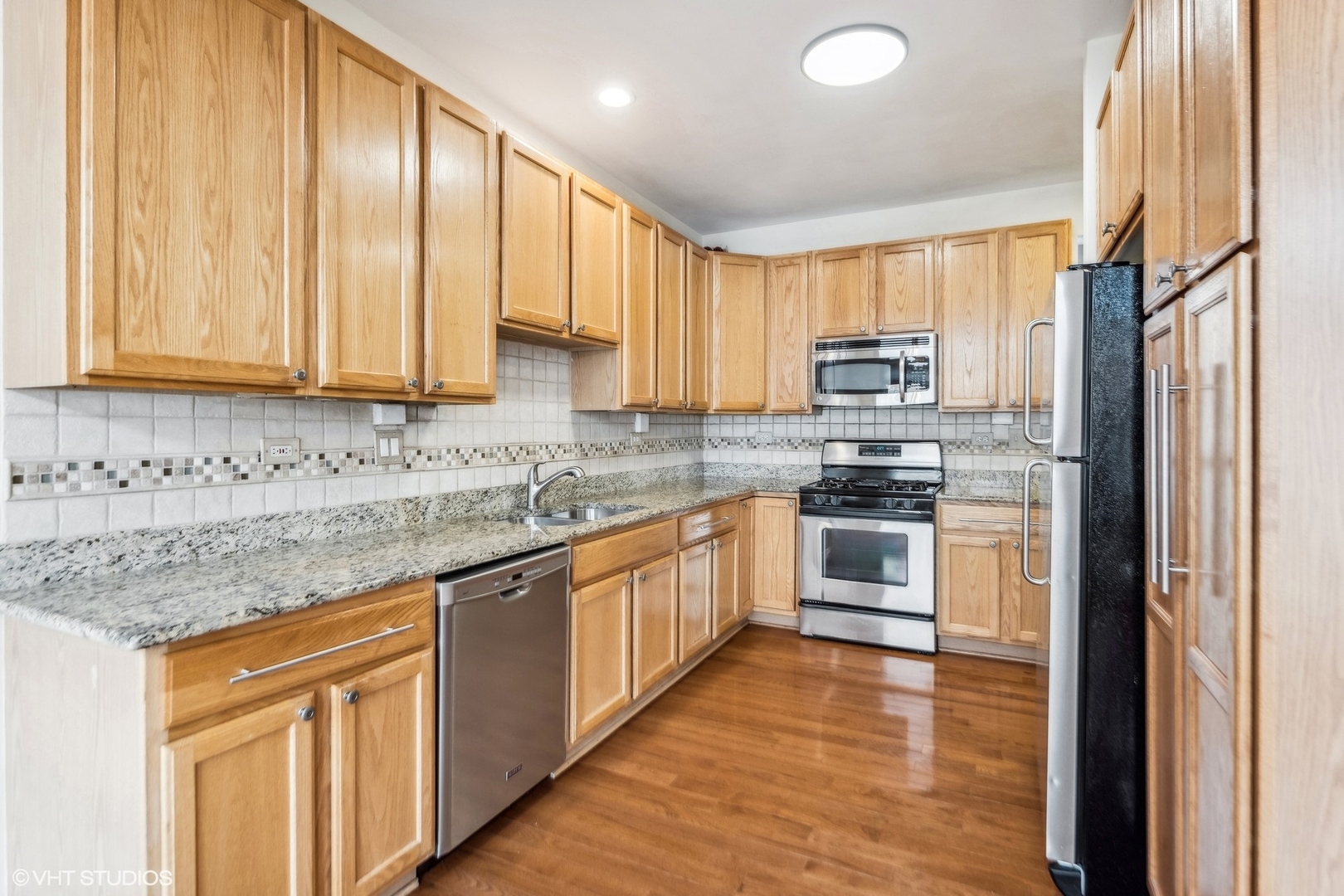 166 E LAKE Street Unit: C