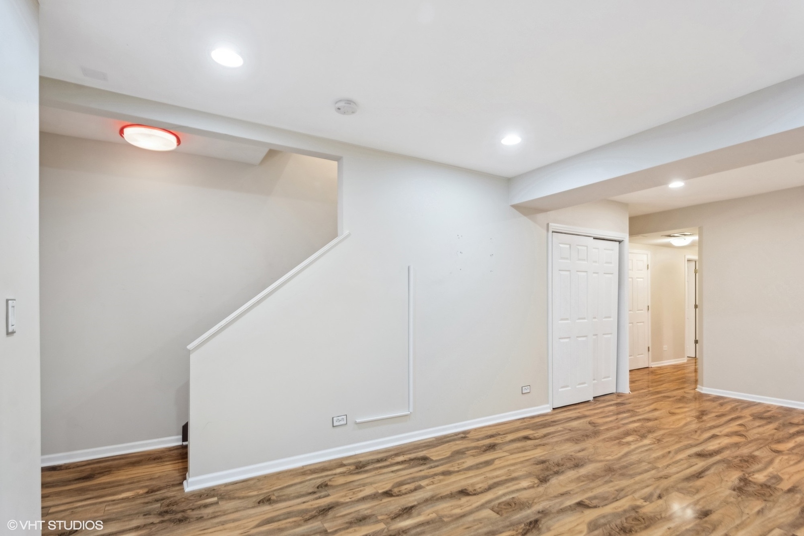 166 E LAKE Street Unit: C