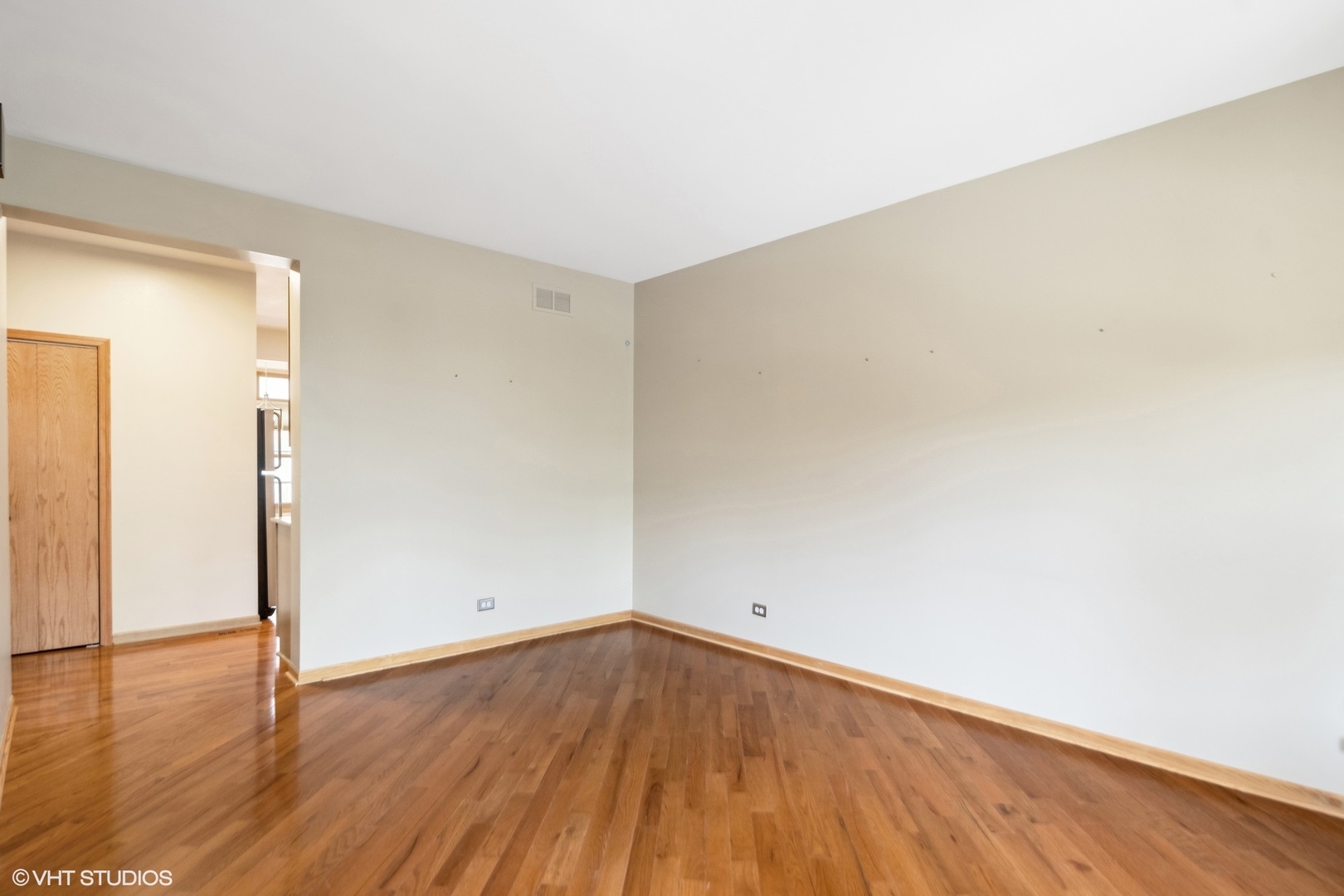166 E LAKE Street Unit: C