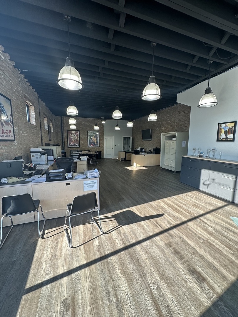 3601 W Belmont Avenue