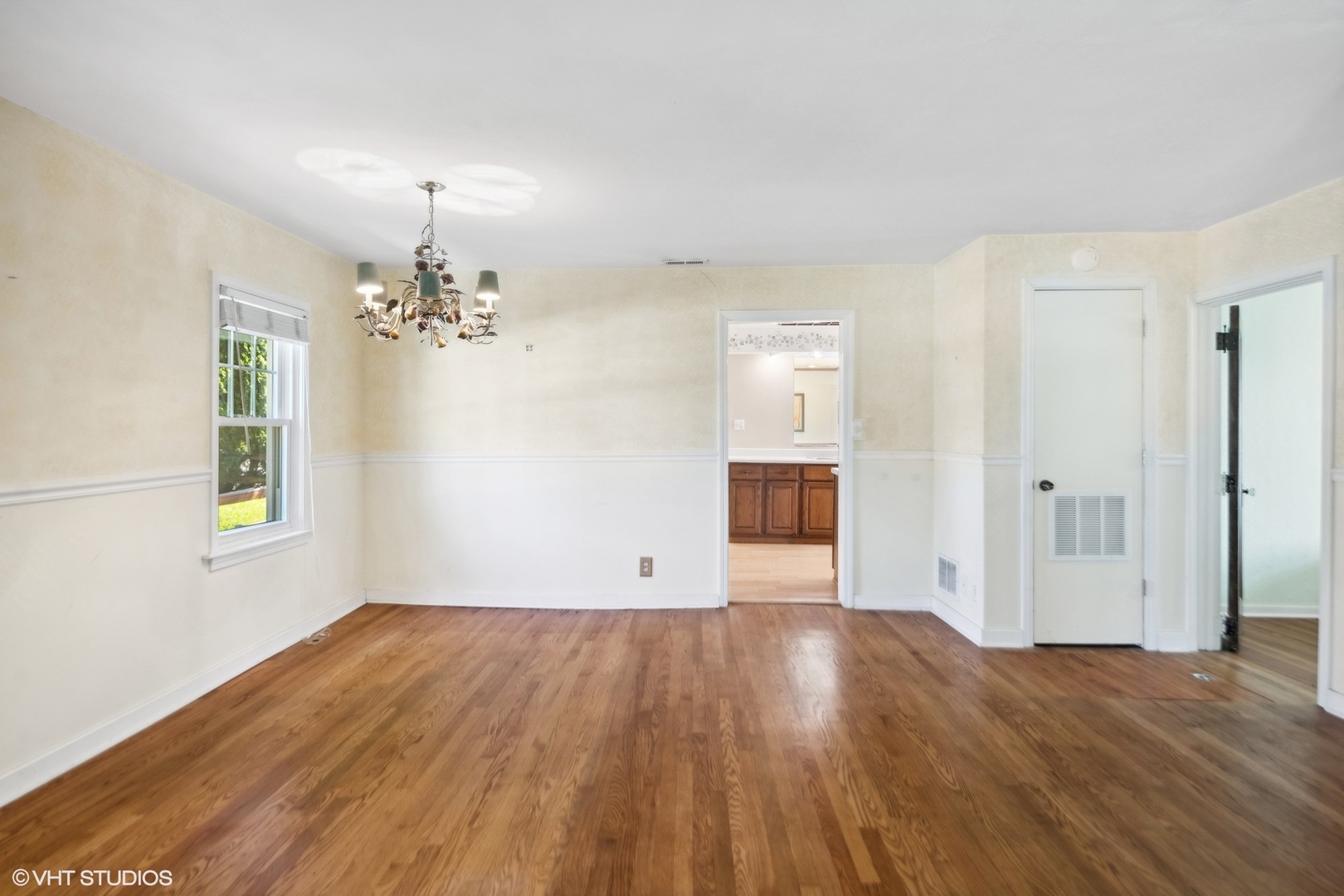524 W 3rd Street