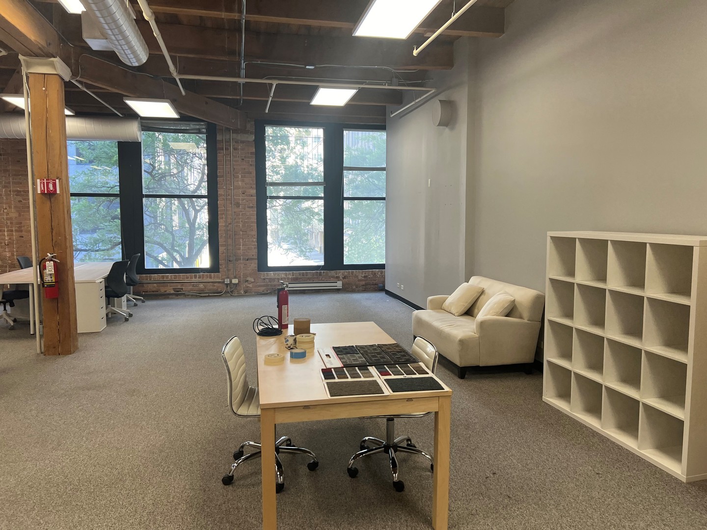 216 S Jefferson Street Unit: 200