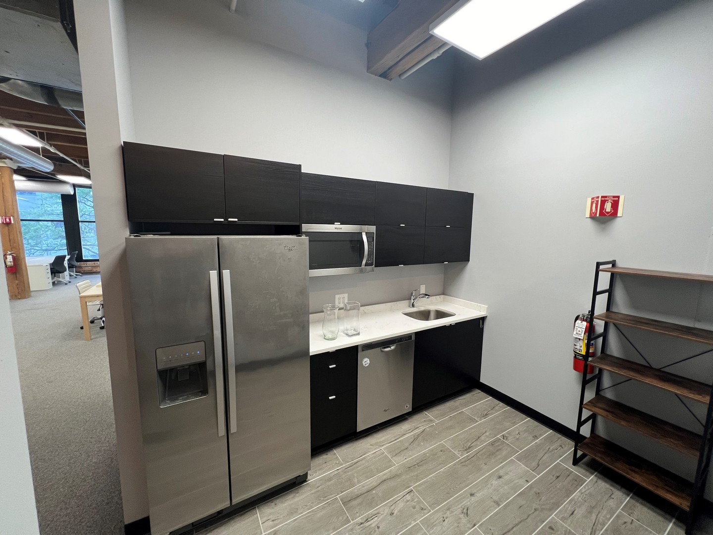 216 S Jefferson Street Unit: 200