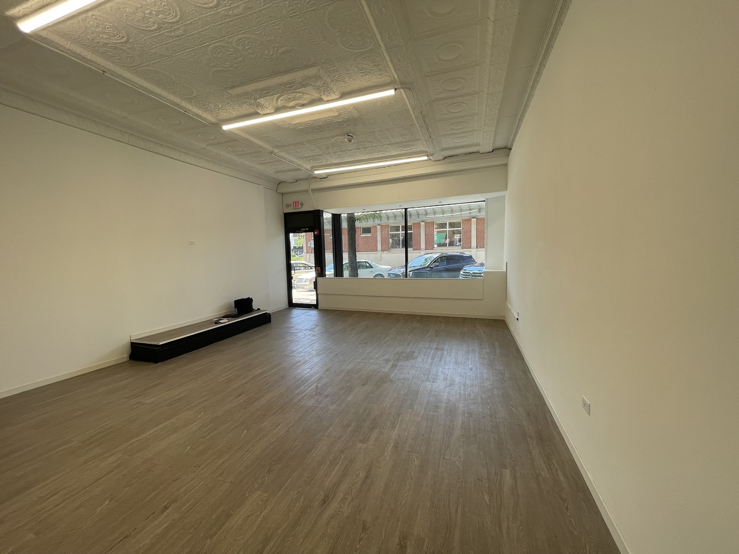 115 W 1st Street
